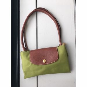 Longchamp Le Pliage Medium Nylon Tote